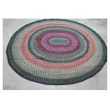 Braided rug 86"79"