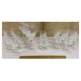 29 pieces pretty stemware - wine glasses, brandy