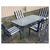 5 pc patio set with cushions