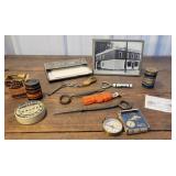 Box Advertising & littles - compass, Iroquois