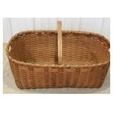 Very Large basket with handle