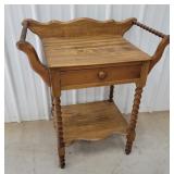 Victorian Jenny Lind washstand  28"18"32"h