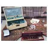 Retro jewelry box with contents