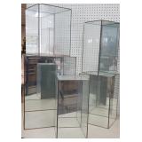 5 vintage glass display case/Risers w/mirrored