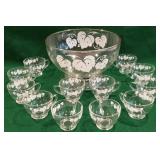 Beautiful punch bowl set with pedestal, 12 cups