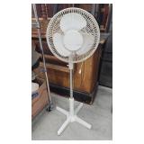 Holmes floor fan