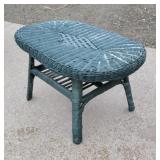 Wicker coffee table 28x18x17