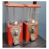 2 gumball machines no keys