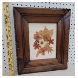 Nice pine frame W/dried flowers