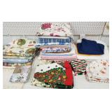 Tablecloths, round, square, long, vinyl ones,