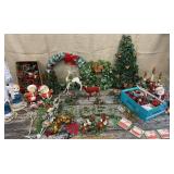 Vintage Christmas decor - nice