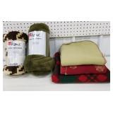 5 fleece blankets, 50x60, new
