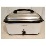 Nice signature electric roasting pan with insert