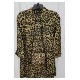 Light over jacket size medium, w/purse  - like new