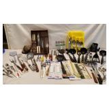 Nice lot of kitchen utensils, new set of