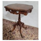 Carved Parlor stand 21"28"