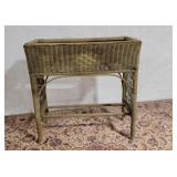 Wicker planter 29x12x31