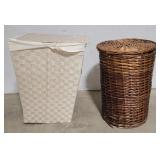 2 hampers with contents