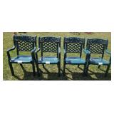 4 plastic chairs