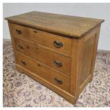 3 drawer dresser 40"20"32"