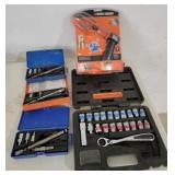 Tapcon sets, Black & Decker screw gun and socket