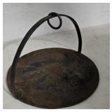 Hanging skillet 13"