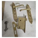 Mortise door handle set with keys