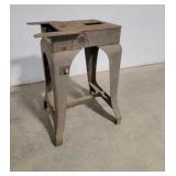 Industrial iron Base 32in