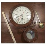 Howard Miller calendar clock