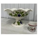 Pretty fruit bowl  not perfect, small Portugal