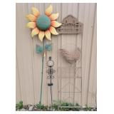 Wire yard ornaments sunflower,solar light and