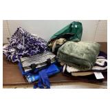 2 fleece lamp blankets approx. 50x60, bag of