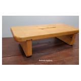 Pine step stool / riser -solid