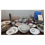 Lot of plates, mugs, napkin rings and holder,