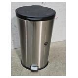 Stainless trash can
