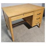 Single pedestal maple desk 42"30"30"