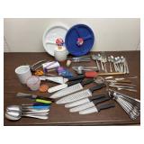 Kitchen utensil lot - Pampered Chef, knives,