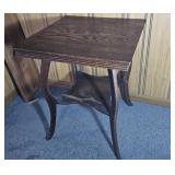 Oak parlor stand 24"24"29"
