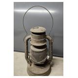 Dietz no2 barn lantern