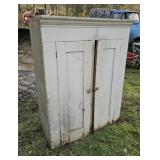 2 door cupboard