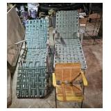 2 retro lounges, child