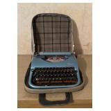 Retro typewriter