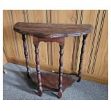 Half round end stand