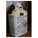 Cookie jar - McCoy dog in basket