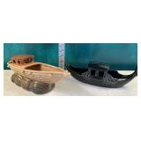 2 boat planters