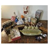 Box of tins, original beanie babies in case,