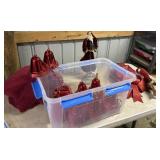 tub - Hanging bells, ribbons, blankets, Santa