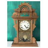 Beautiful gingerbread mantle clock w/ key