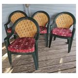 4 plastic chairs with cushions