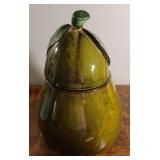 Cookie jar hair shape.